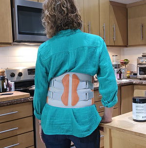 Customer wearing the Irries Uni Fusion Belt